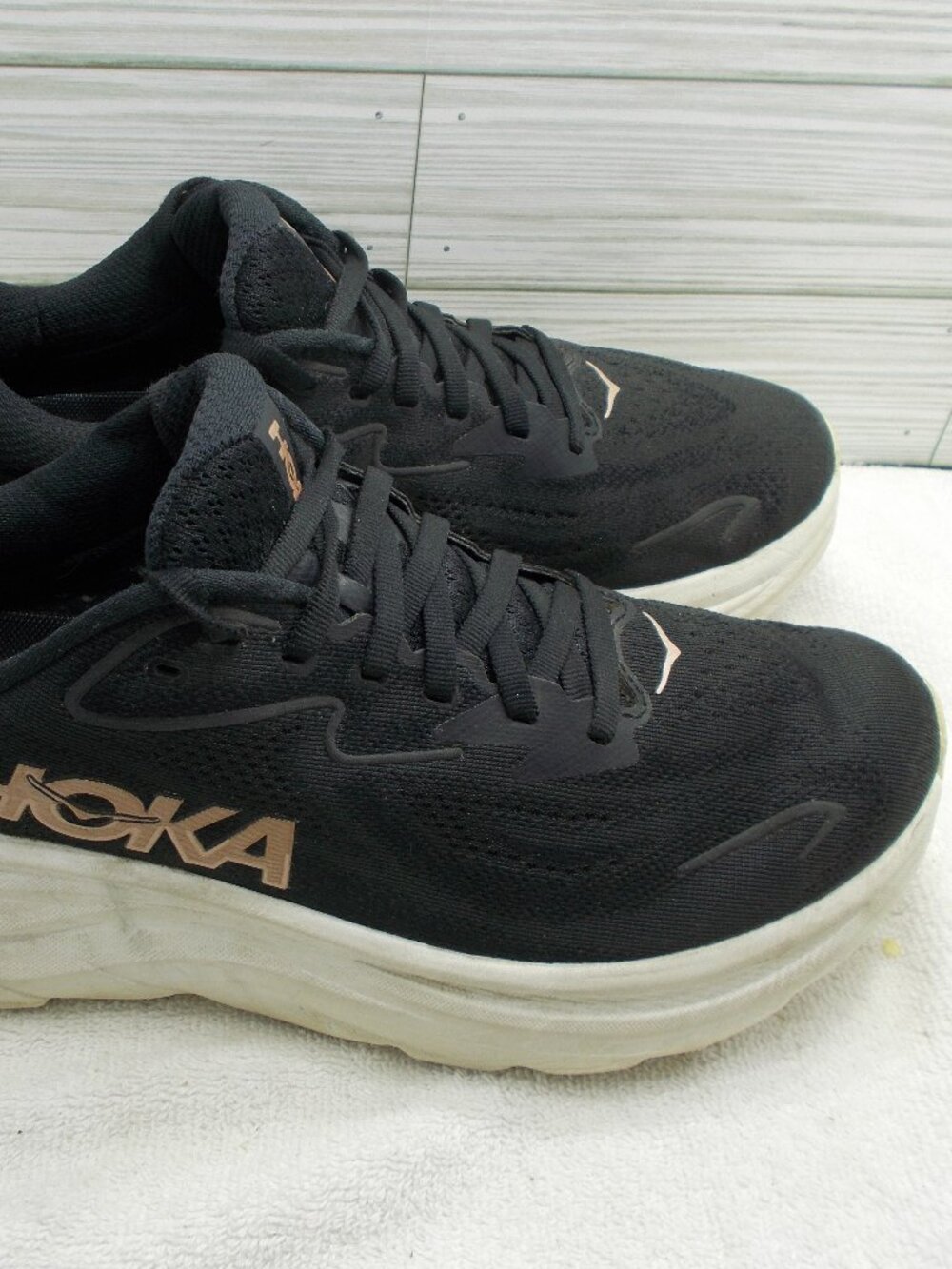 Hoka Clifton 10 Black Rose Gold 1162031-BRGL Women's 9.5